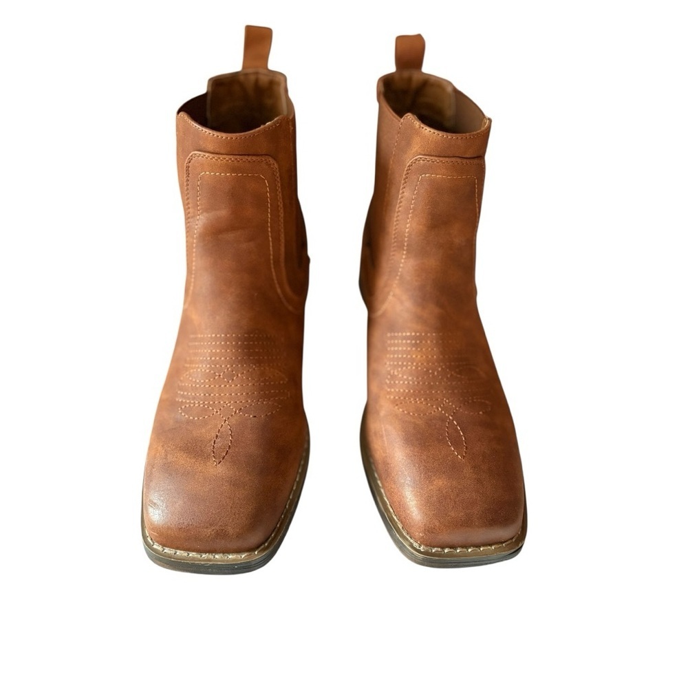 J’s.o.l.e Cowboy Western, Men’s Ankle Boots, size 43. Brown. Faux Leather